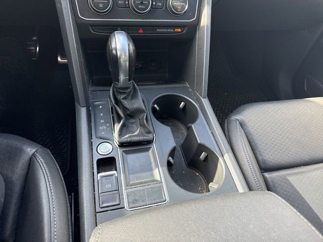 2019 Volkswagen Atlas 3.6L V6 SE w/Technology R-Line