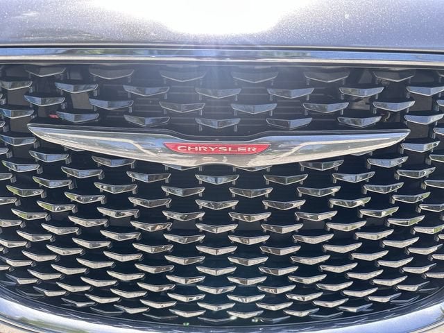2023 Chrysler 300 300S