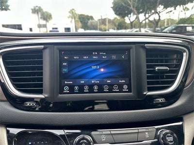 2021 Chrysler Voyager L