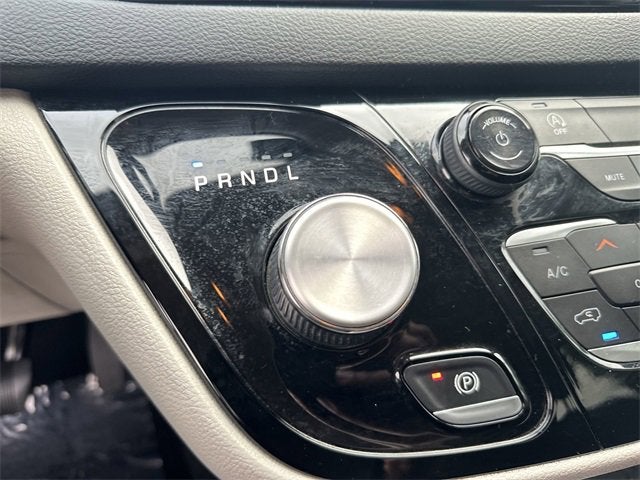 2021 Chrysler Voyager L