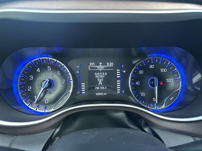 2023 Chrysler Voyager LX