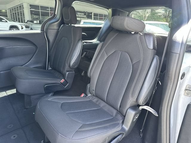 2024 Chrysler Pacifica Touring