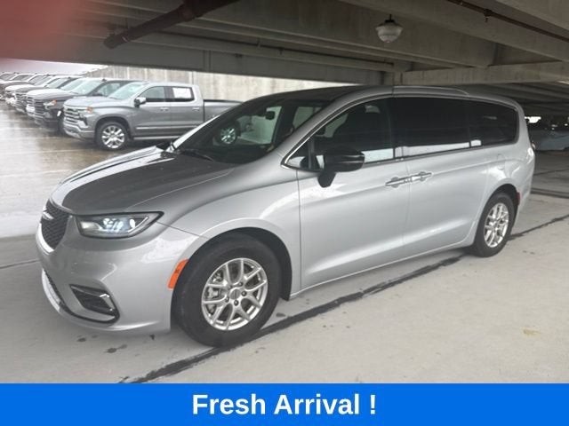 2024 Chrysler Pacifica