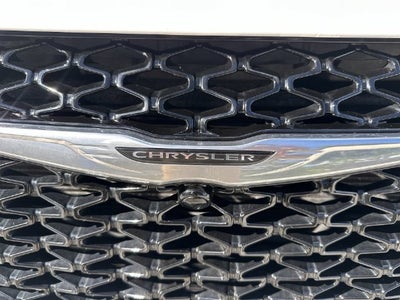 2024 Chrysler Pacifica Touring