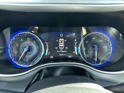 2024 Chrysler Pacifica Touring