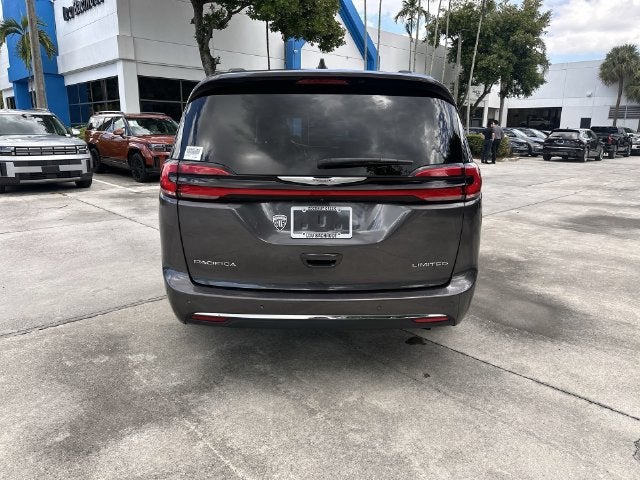 2023 Chrysler Pacifica Limited