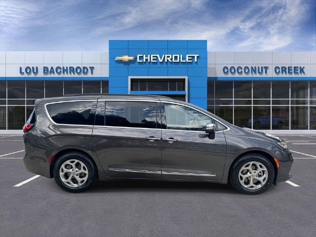 2023 Chrysler Pacifica Limited
