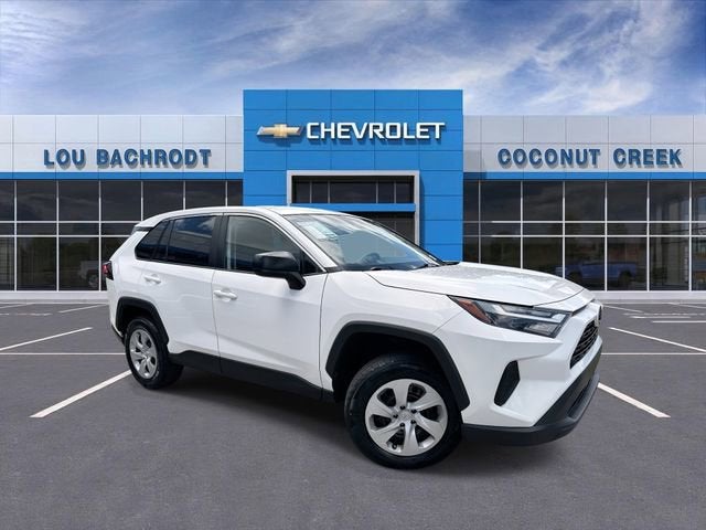 2024 Toyota RAV4 LE