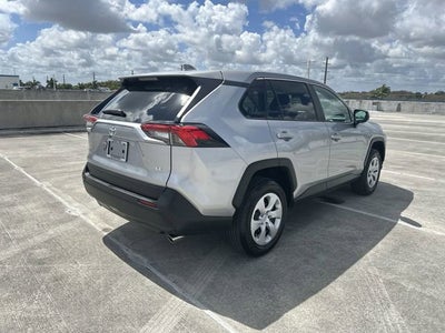 2025 Toyota RAV4 LE