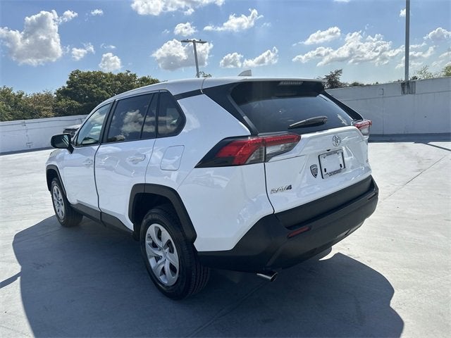 2025 Toyota RAV4 LE