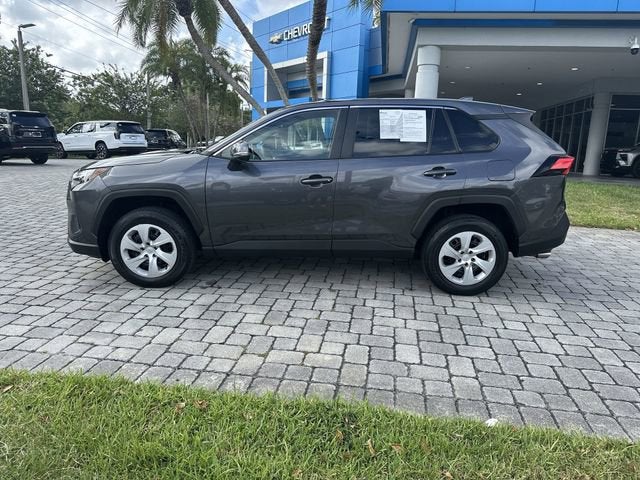 2024 Toyota RAV4 LE