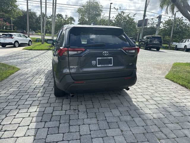 2024 Toyota RAV4 LE