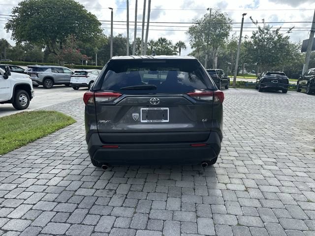 2024 Toyota RAV4 LE