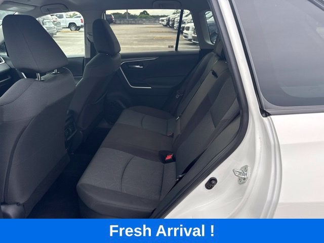 2024 Toyota RAV4 3