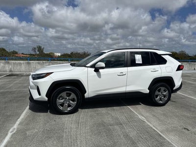 2023 Toyota RAV4 XLE