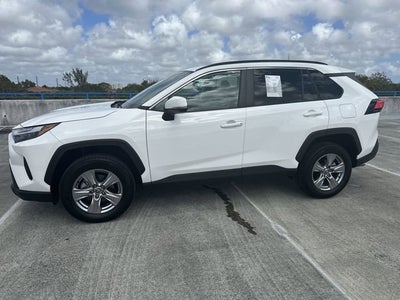 2023 Toyota RAV4 XLE