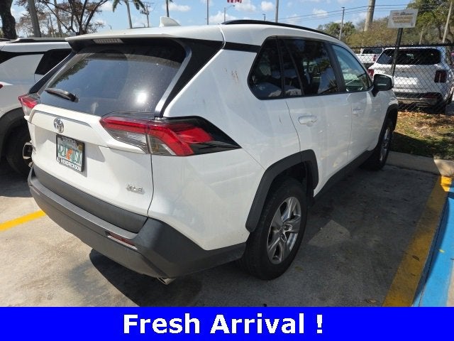 2023 Toyota RAV4 XLE