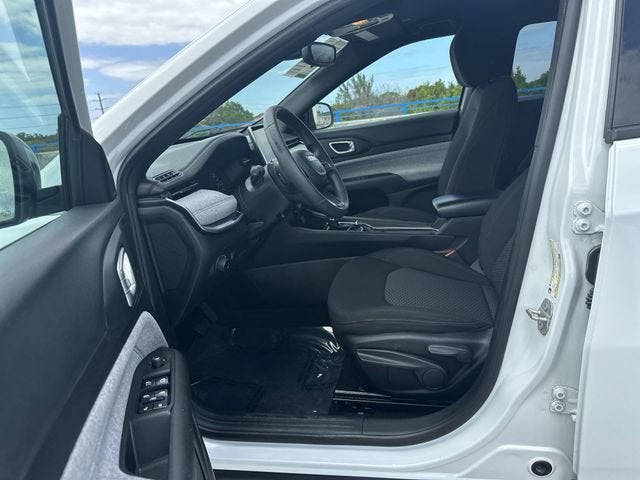 2023 Jeep Compass Sport