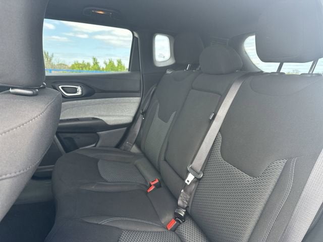 2023 Jeep Compass Sport