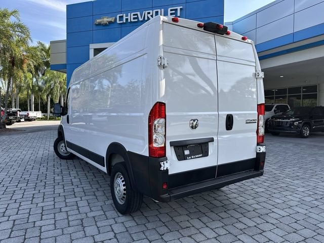2025 RAM ProMaster Cargo Van Tradesman