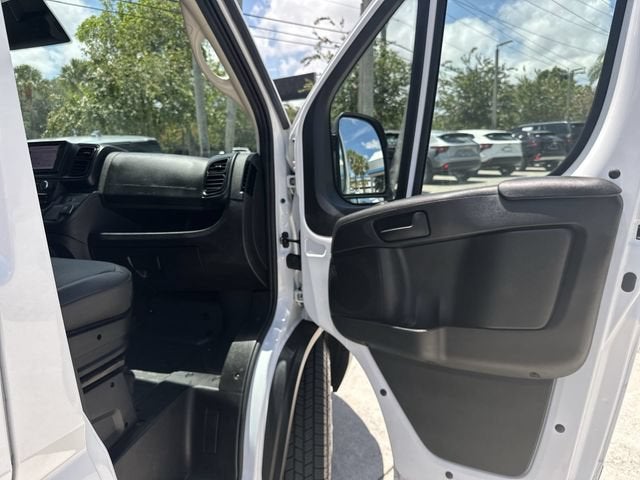 2025 RAM ProMaster Cargo Van Tradesman