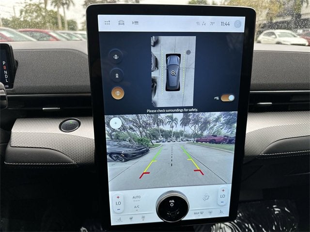 2022 Ford Mustang Mach-E California Route 1