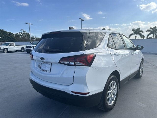 2023 Chevrolet Equinox LS