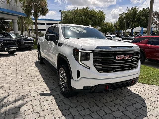 2022 GMC Sierra 1500 AT4