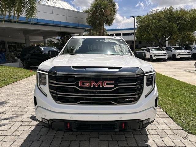 2022 GMC Sierra 1500 AT4