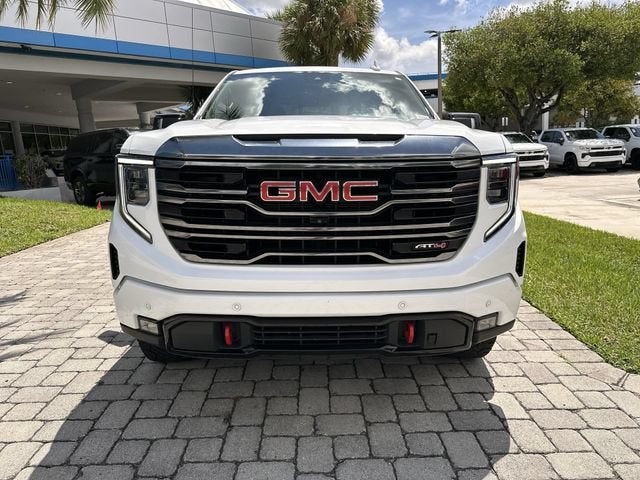 2022 GMC Sierra 1500 AT4