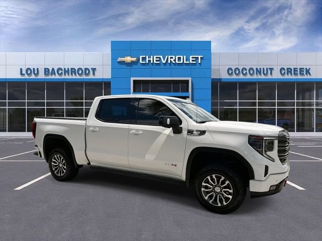 2022 GMC Sierra 1500 AT4
