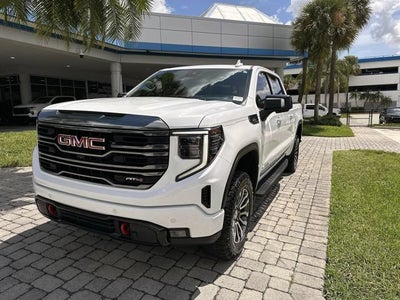 2022 GMC Sierra 1500 AT4