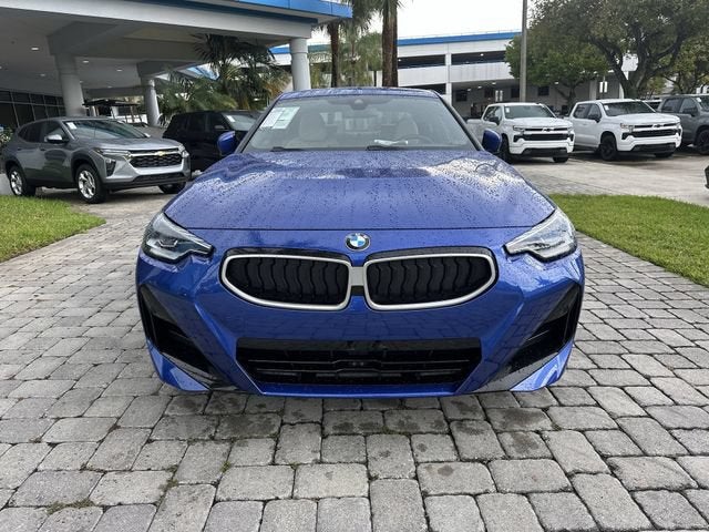 2025 BMW 2 Series 230i