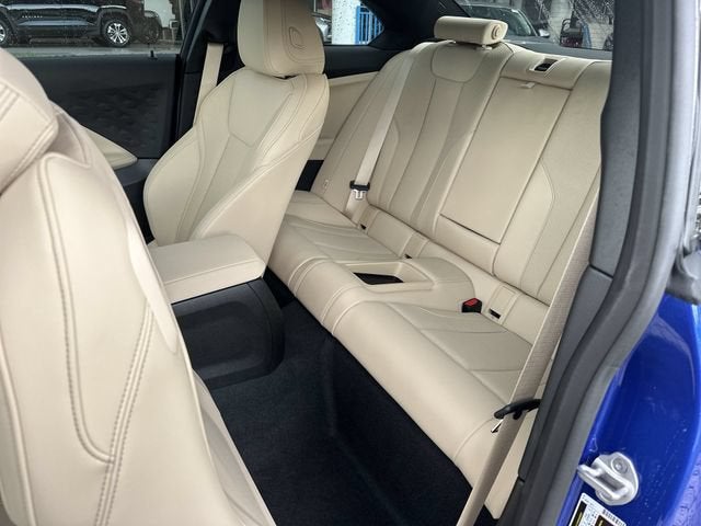 2025 BMW 2 Series 230i