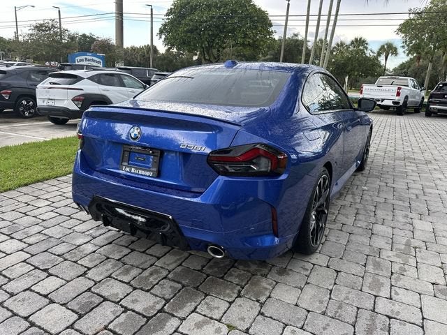 2025 BMW 2 Series 230i