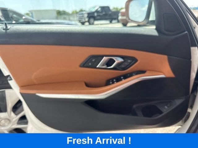 2025 BMW 3 Series 330i