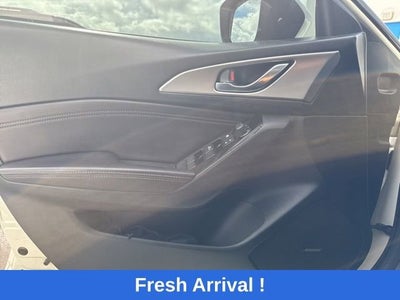 2018 Mazda Mazda3 4-Door Touring