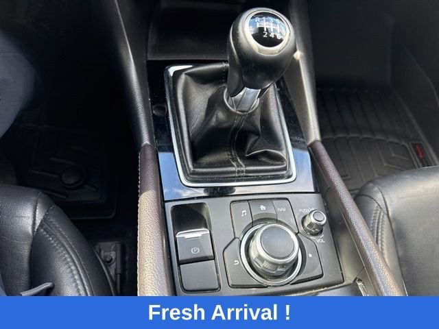 2018 Mazda Mazda3 4-Door Touring