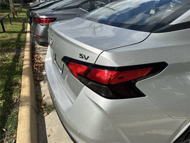 2023 Nissan Versa SV