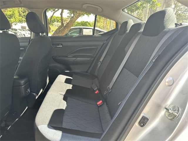 2023 Nissan Versa SV