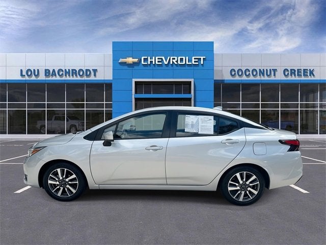 2023 Nissan Versa SV