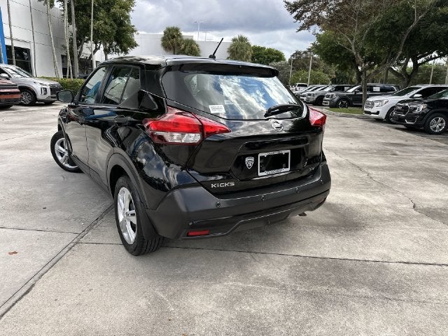 2020 Nissan Kicks S