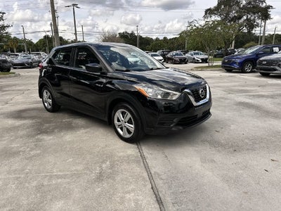 2020 Nissan Kicks S
