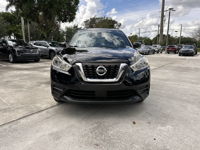 2020 Nissan Kicks S