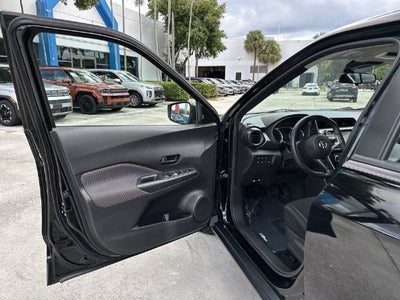 2020 Nissan Kicks S
