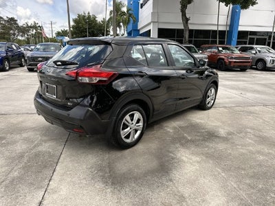 2020 Nissan Kicks S