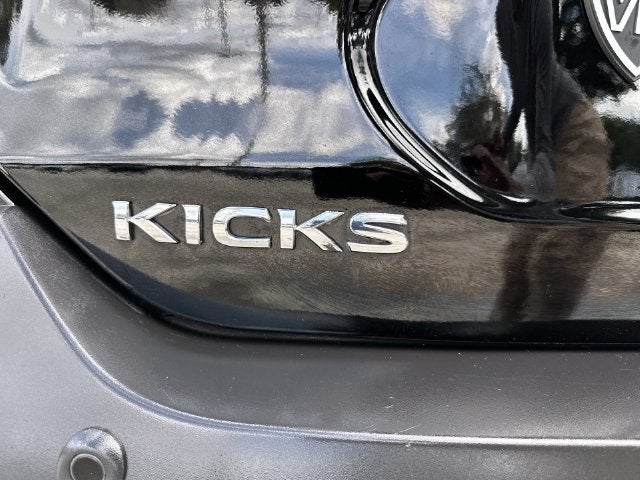 2020 Nissan Kicks S