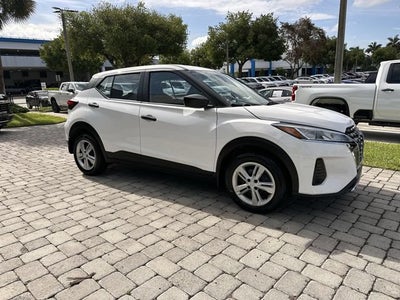 2024 Nissan Kicks S
