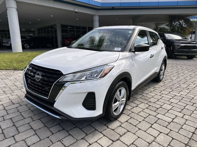 2024 Nissan Kicks S