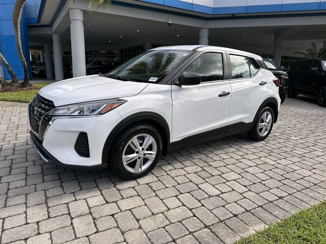 2024 Nissan Kicks S